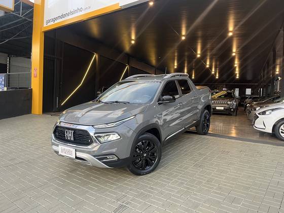 FIAT TORO 1.3 TURBO 270 FLEX VOLCANO AT6 FIAT TORO 1.3 TURBO 270 FLEX VOLCANO AT6